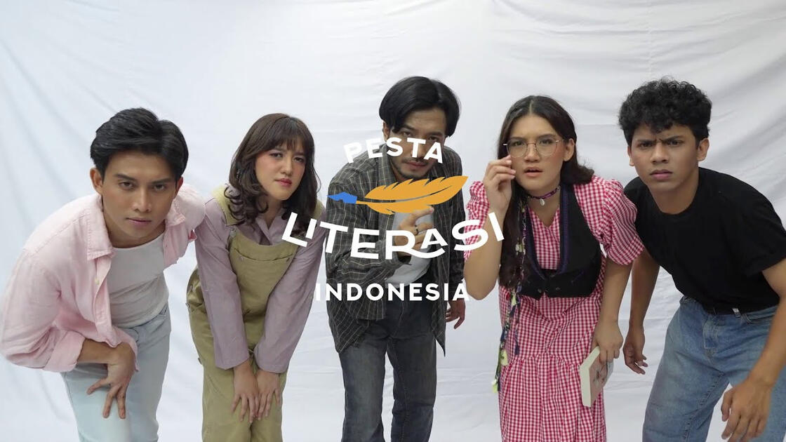 Di Balik Layar Ronron, Lupus, Alif, Karmila dan Bela! Teater Misteri Pembaca Terakhir